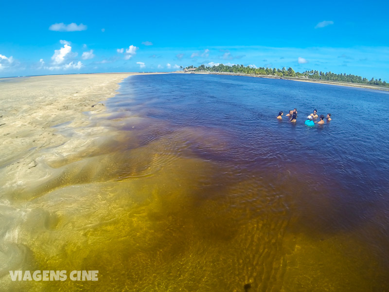 Porto de Galinhas Pontal do Maracaípe Foz do Pontal do Maracaípe, perfeito para um banho de rio